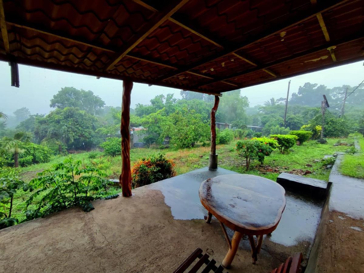 Hostel Santa Cruz Ometepe Altagracia 外观 照片